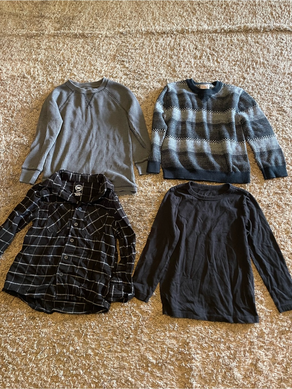 Wonder Nation and Cat & Jack Set of 4 Shirts Size 4/5
